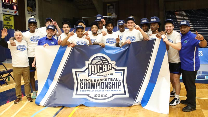 2021-22 NJCAA National Championship Noth Lake Blazers Men’s Basketball team