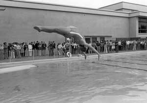 Student diving at the Mountain View swimming pool.