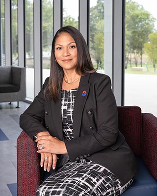 Photo of Tiska Thomas